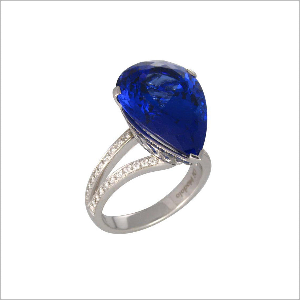 Couture 18K W Ring @Dia 0.28ctw Tanzanite & Sapphires 12.78ct
