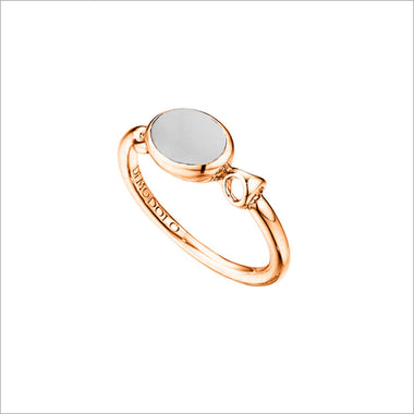 Lolita White Agate Ring in Sterling Silver plated with 18k Rose Gold