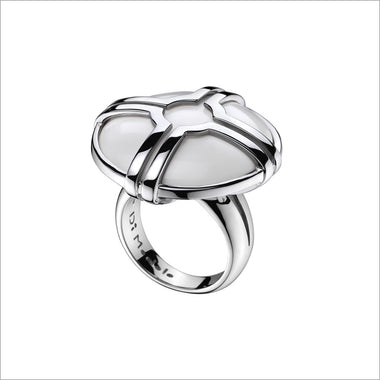 Favola 18K White Gold Ring with White Coral